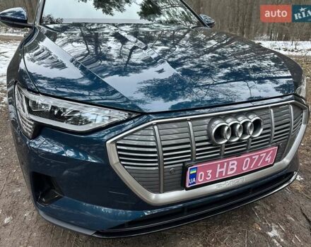 Ауди E-Tron, объемом двигателя 0 л и пробегом 16 тыс. км за 35694 $, фото 132 на Automoto.ua