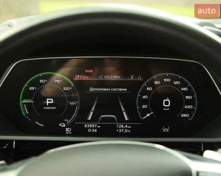 Ауди E-Tron, объемом двигателя 0 л и пробегом 64 тыс. км за 39500 $, фото 18 на Automoto.ua
