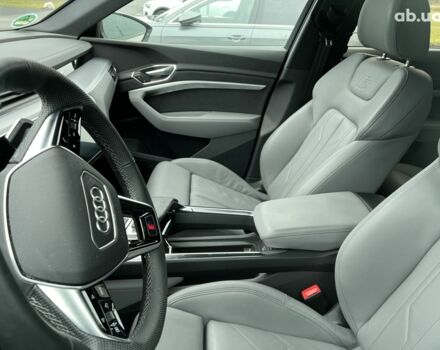 Ауди E-Tron, объемом двигателя 0 л и пробегом 19 тыс. км за 71185 $, фото 27 на Automoto.ua