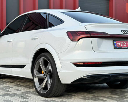 Ауді E-Tron, об'ємом двигуна 0 л та пробігом 39 тис. км за 47800 $, фото 8 на Automoto.ua