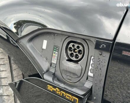 Ауди E-Tron, объемом двигателя 0 л и пробегом 46 тыс. км за 36800 $, фото 13 на Automoto.ua