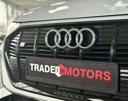 Ауді E-Tron, об'ємом двигуна 0 л та пробігом 20 тис. км за 44990 $, фото 11 на Automoto.ua