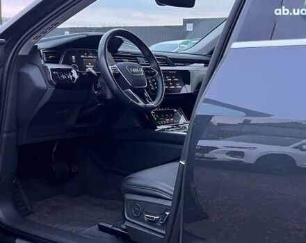 Ауди E-Tron, объемом двигателя 0 л и пробегом 32 тыс. км за 38581 $, фото 25 на Automoto.ua