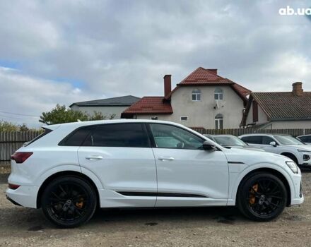 Ауді E-Tron, об'ємом двигуна 0 л та пробігом 23 тис. км за 41298 $, фото 8 на Automoto.ua