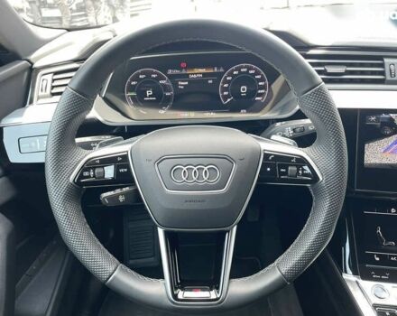 Ауди E-Tron, объемом двигателя 0 л и пробегом 40 тыс. км за 38999 $, фото 18 на Automoto.ua