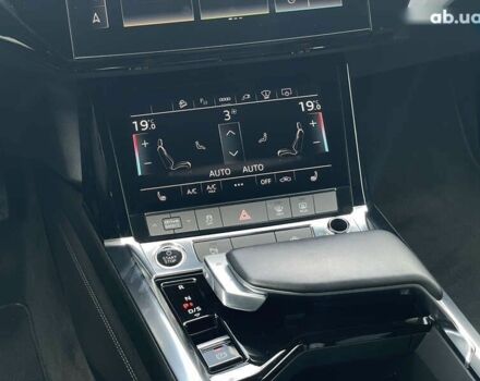 Ауді E-Tron, об'ємом двигуна 0 л та пробігом 52 тис. км за 39999 $, фото 27 на Automoto.ua