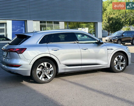 Ауді E-Tron, об'ємом двигуна 0 л та пробігом 35 тис. км за 29999 $, фото 6 на Automoto.ua