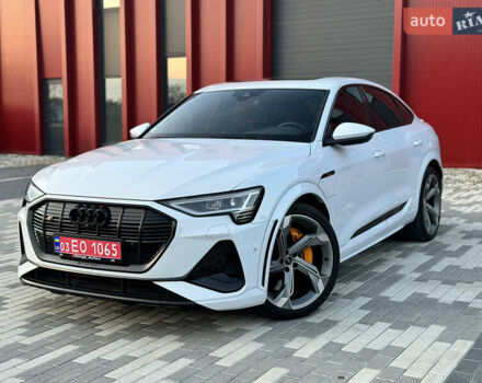 Ауді E-Tron, об'ємом двигуна 0 л та пробігом 39 тис. км за 47800 $, фото 36 на Automoto.ua