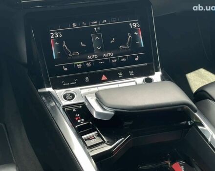 Ауди E-Tron, объемом двигателя 0 л и пробегом 40 тыс. км за 38999 $, фото 20 на Automoto.ua