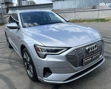 Ауді E-Tron, об'ємом двигуна 0 л та пробігом 22 тис. км за 48490 $, фото 2 на Automoto.ua