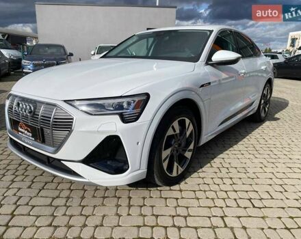 Ауди E-Tron, объемом двигателя 0 л и пробегом 81 тыс. км за 35900 $, фото 2 на Automoto.ua