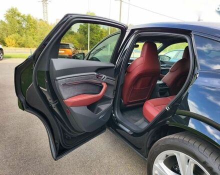 Ауді E-Tron, об'ємом двигуна 0 л та пробігом 5 тис. км за 47888 $, фото 20 на Automoto.ua