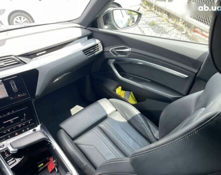 Ауди E-Tron, объемом двигателя 0 л и пробегом 40 тыс. км за 38999 $, фото 15 на Automoto.ua