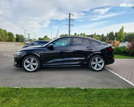 Ауді E-Tron, об'ємом двигуна 0 л та пробігом 5 тис. км за 47888 $, фото 5 на Automoto.ua