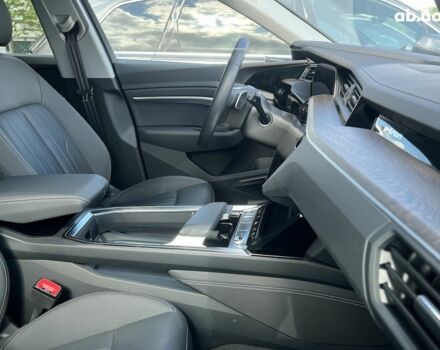 Ауди E-Tron, объемом двигателя 0 л и пробегом 1 тыс. км за 97269 $, фото 31 на Automoto.ua
