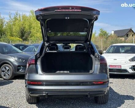 Ауди E-Tron, объемом двигателя 0 л и пробегом 70 тыс. км за 38900 $, фото 10 на Automoto.ua