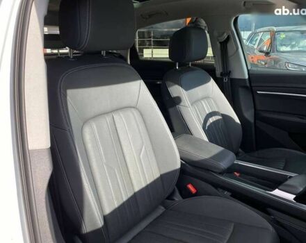 Ауди E-Tron, объемом двигателя 0 л и пробегом 81 тыс. км за 35900 $, фото 28 на Automoto.ua