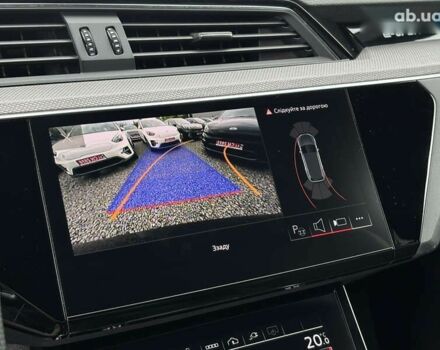 Ауди E-Tron, объемом двигателя 0 л и пробегом 46 тыс. км за 36800 $, фото 29 на Automoto.ua
