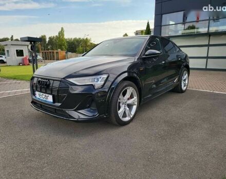 Ауді E-Tron, об'ємом двигуна 0 л та пробігом 5 тис. км за 47888 $, фото 2 на Automoto.ua