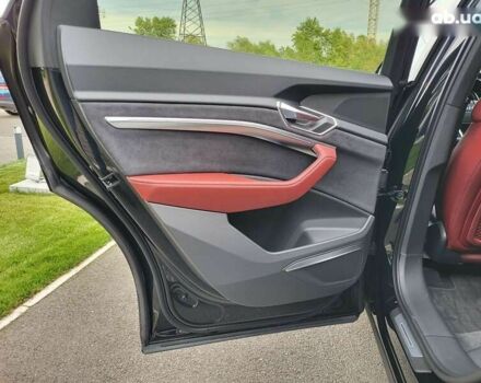 Ауді E-Tron, об'ємом двигуна 0 л та пробігом 5 тис. км за 47888 $, фото 21 на Automoto.ua