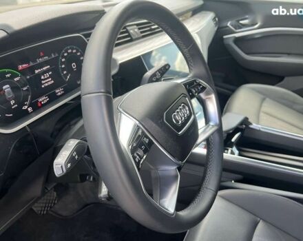 Ауди E-Tron, объемом двигателя 0 л и пробегом 22 тыс. км за 48490 $, фото 13 на Automoto.ua