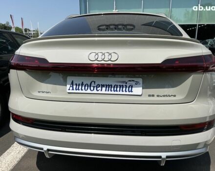 Ауди E-Tron, объемом двигателя 0 л и пробегом 9 тыс. км за 84988 $, фото 38 на Automoto.ua