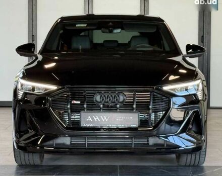 Ауди E-Tron, объемом двигателя 0 л и пробегом 8 тыс. км за 52000 $, фото 1 на Automoto.ua