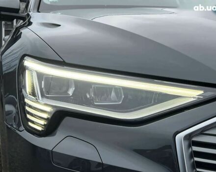 Ауди E-Tron, объемом двигателя 0 л и пробегом 32 тыс. км за 38581 $, фото 13 на Automoto.ua
