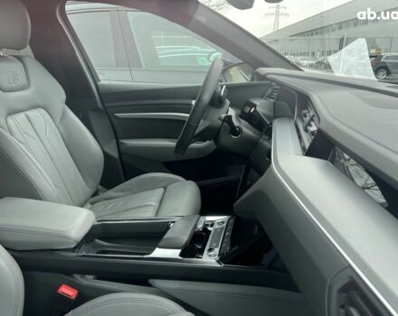 Ауди E-Tron, объемом двигателя 0 л и пробегом 19 тыс. км за 71185 $, фото 20 на Automoto.ua