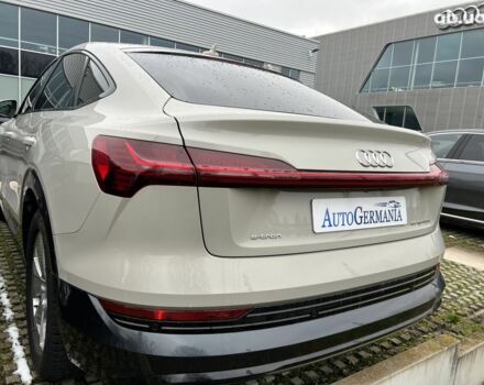 Ауди E-Tron, объемом двигателя 0 л и пробегом 19 тыс. км за 71185 $, фото 32 на Automoto.ua