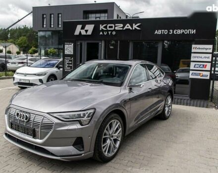 Ауди E-Tron, объемом двигателя 0 л и пробегом 85 тыс. км за 38500 $, фото 2 на Automoto.ua