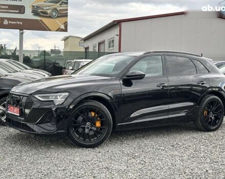 Ауди E-Tron, объемом двигателя 0 л и пробегом 46 тыс. км за 36800 $, фото 9 на Automoto.ua
