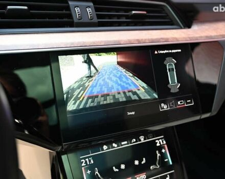 Ауди E-Tron, объемом двигателя 0 л и пробегом 142 тыс. км за 28800 $, фото 27 на Automoto.ua