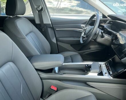 Ауди E-Tron, объемом двигателя 0 л и пробегом 1 тыс. км за 97269 $, фото 33 на Automoto.ua