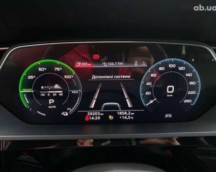 Ауди E-Tron, объемом двигателя 0 л и пробегом 59 тыс. км за 35000 $, фото 13 на Automoto.ua