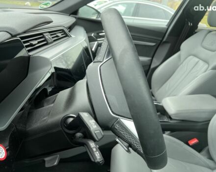 Ауди E-Tron, объемом двигателя 0 л и пробегом 19 тыс. км за 71185 $, фото 28 на Automoto.ua