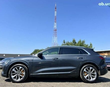 Ауди E-Tron, объемом двигателя 0 л и пробегом 35 тыс. км за 39668 $, фото 4 на Automoto.ua