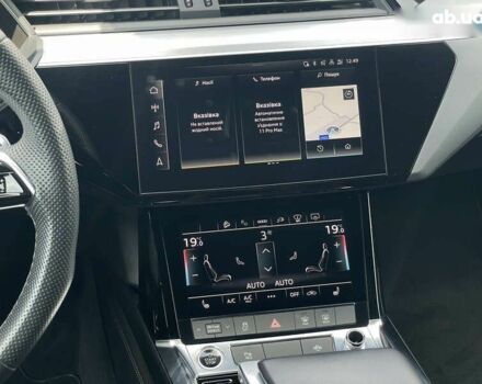 Ауді E-Tron, об'ємом двигуна 0 л та пробігом 52 тис. км за 39999 $, фото 26 на Automoto.ua