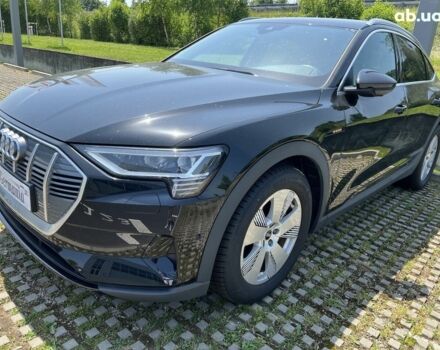 Ауди E-Tron, объемом двигателя 0 л и пробегом 7 тыс. км за 89770 $, фото 28 на Automoto.ua
