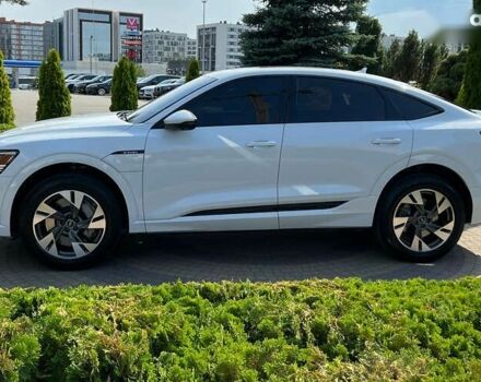 Ауди E-Tron, объемом двигателя 0 л и пробегом 33 тыс. км за 42990 $, фото 3 на Automoto.ua