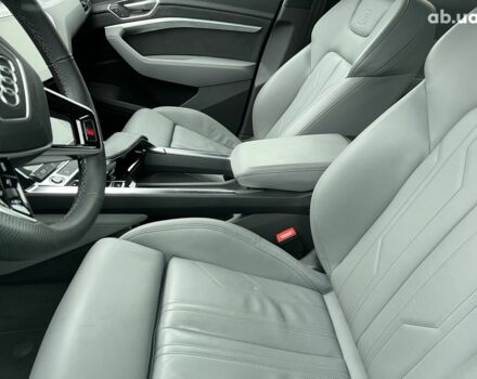 Ауди E-Tron, объемом двигателя 0 л и пробегом 19 тыс. км за 71185 $, фото 30 на Automoto.ua