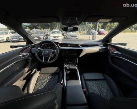 Ауди E-Tron, объемом двигателя 0 л и пробегом 103 тыс. км за 39500 $, фото 11 на Automoto.ua