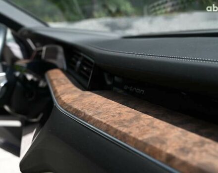 Ауди E-Tron, объемом двигателя 0 л и пробегом 142 тыс. км за 28800 $, фото 16 на Automoto.ua