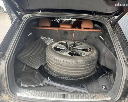 Ауди E-Tron, объемом двигателя 0 л и пробегом 81 тыс. км за 25900 $, фото 19 на Automoto.ua