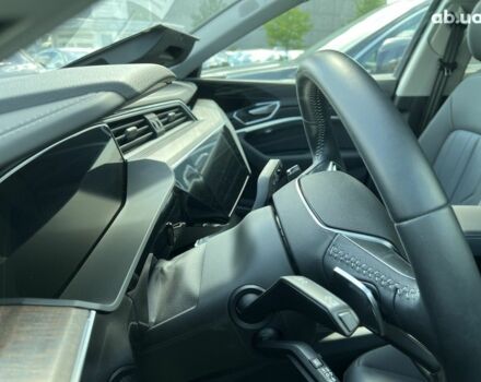 Ауди E-Tron, объемом двигателя 0 л и пробегом 1 тыс. км за 97269 $, фото 22 на Automoto.ua