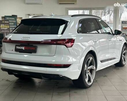 Ауді E-Tron, об'ємом двигуна 0 л та пробігом 20 тис. км за 44990 $, фото 9 на Automoto.ua
