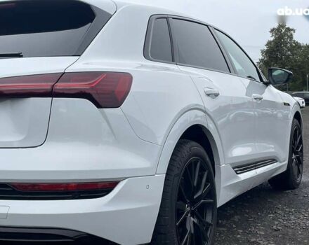 Ауди E-Tron, объемом двигателя 0 л и пробегом 23 тыс. км за 41842 $, фото 12 на Automoto.ua