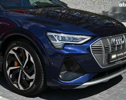 Ауди E-Tron, объемом двигателя 0 л и пробегом 142 тыс. км за 28800 $, фото 10 на Automoto.ua