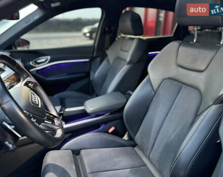 Ауді E-Tron, об'ємом двигуна 0 л та пробігом 39 тис. км за 47800 $, фото 25 на Automoto.ua