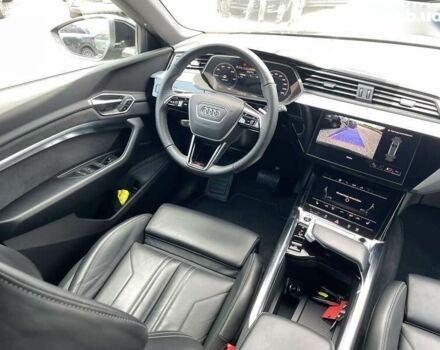 Ауди E-Tron, объемом двигателя 0 л и пробегом 40 тыс. км за 38999 $, фото 16 на Automoto.ua